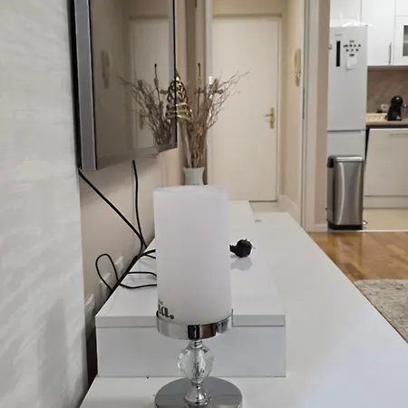 As * Макарська